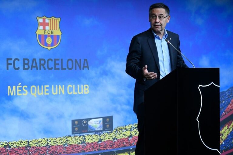 Wehrt sich gegen die Vorwürfe von Laporta und Co: Ex-Barça-Präsident Josep Maria Bartomeu. -