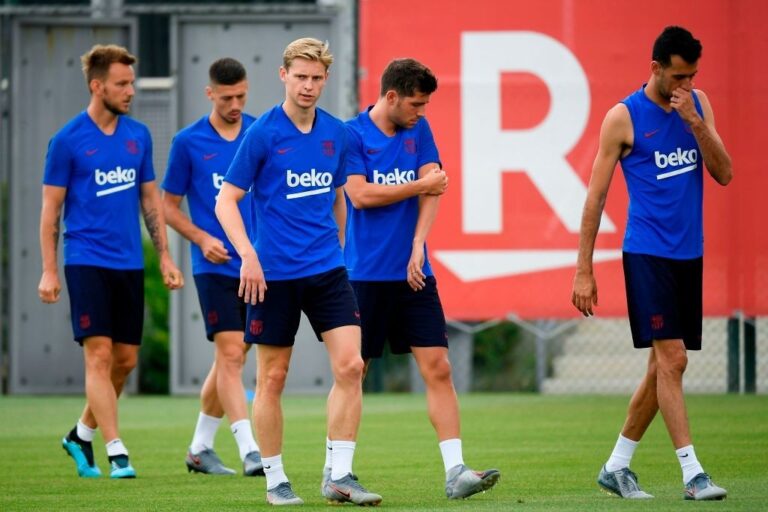 LLUIS GENE/AFP/Getty Images