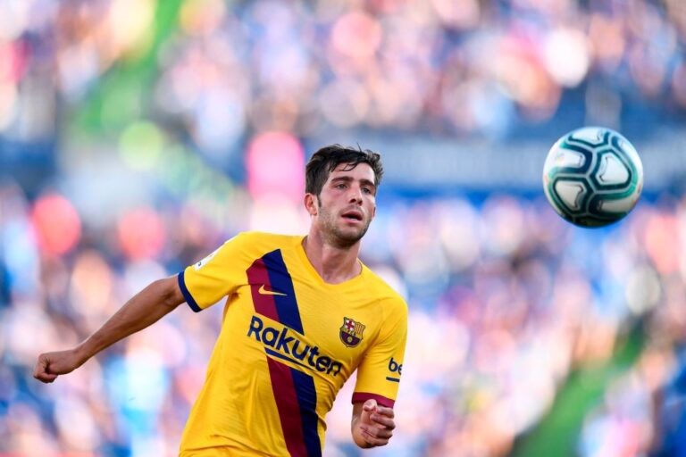 OSCAR DEL POZO/AFP/Getty Images