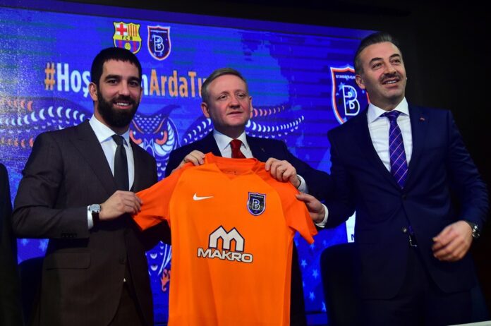 © İSTANBUL BAŞAKŞEHİR FK