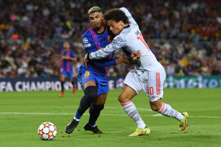 Araujo und Piqué wehren sich nach Kräften: Die besten Bilder zu Barça vs. Bayern