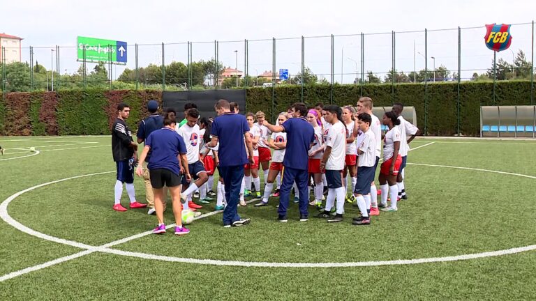 FC Barcelona mit Besuch aus New York: Amerikanische Talente kicken auf katalanischem Boden