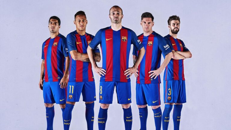 Offiziell: So wunderschön ist das neue FC Barcelona Trikot 16/17
