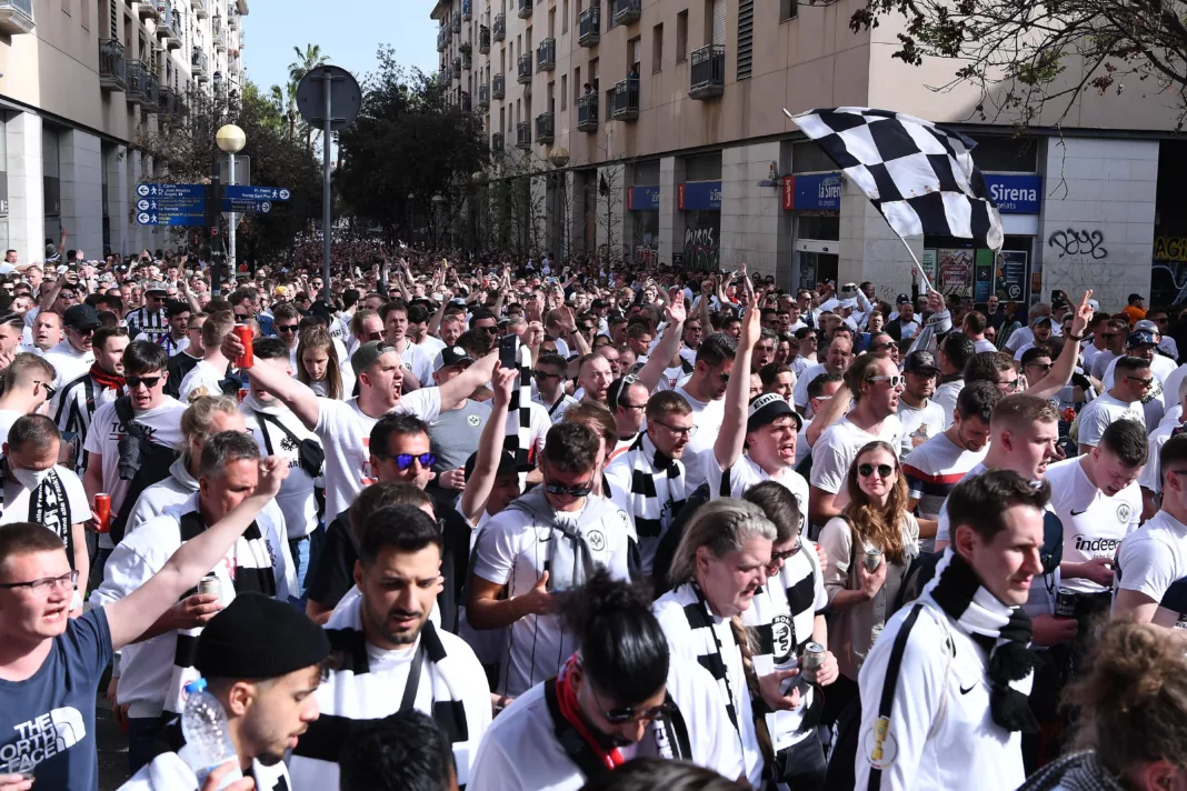 Eintracht Frankfurt Fans Barcelona Europa League