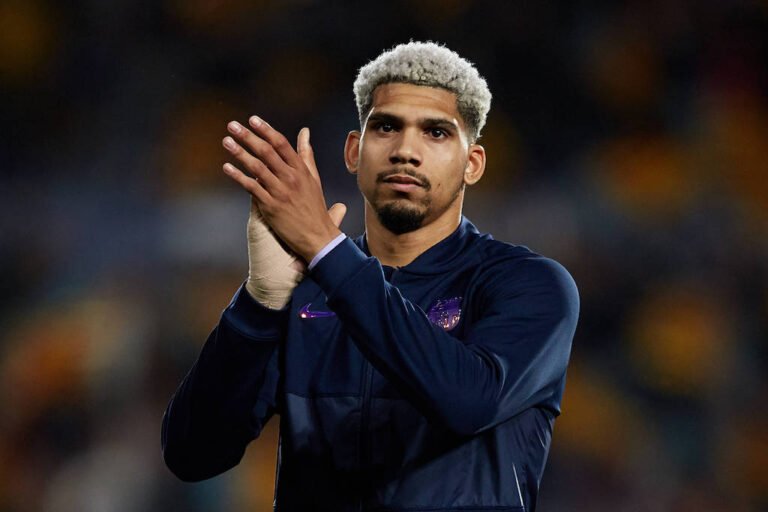 FC Barcelona Barça Ronald Araujo
