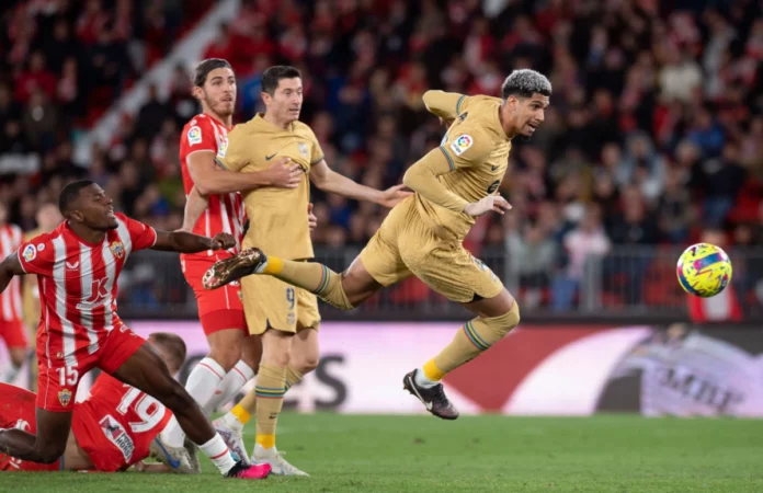 FC Barcelona UD Almeria Ronald Araujo