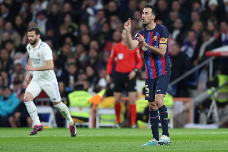 Sergio Busquets FC Barcelona Real Madrid Clasico