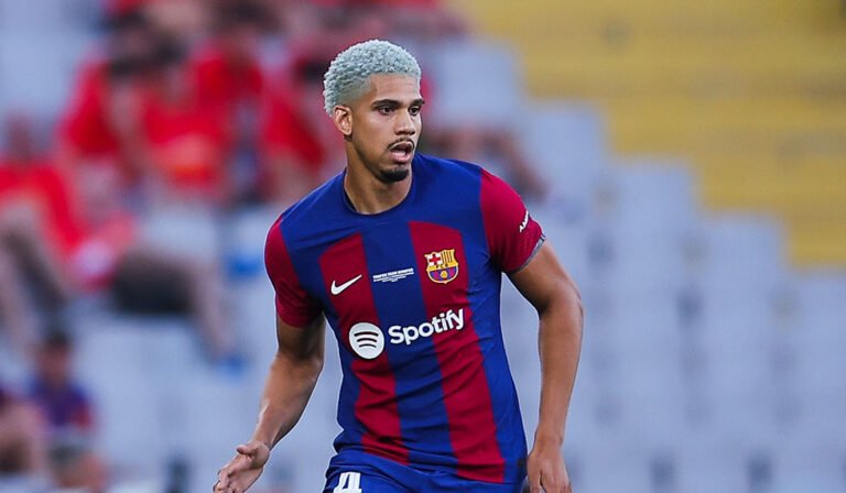FC Barcelona Ronald Araújo