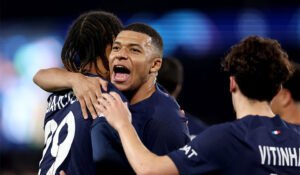 Kylian Mbappé PSG Barcelona