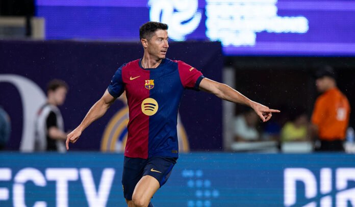 Lewandowski FC Barcelona - pre-season friendly Lewandowski FC Barcelona