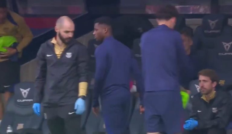 Keine Einwechslung: Ansu Fati tobt an der Ersatzbank