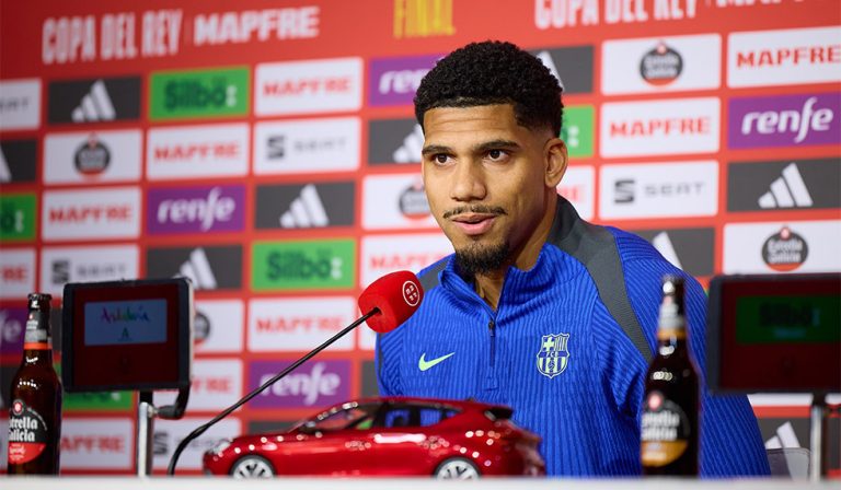 Araújo bietet sich als Linksverteidiger an – Clásico „wird diesmal anders“