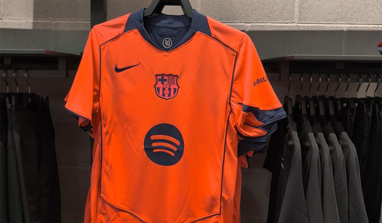 Wo das neue Barça-Ausweichtrikot schon verkauft wird
