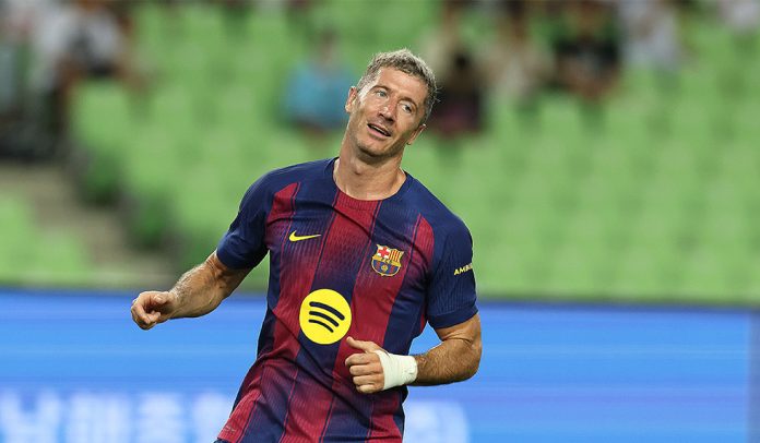 FC Barcelona Robert Lewandowski