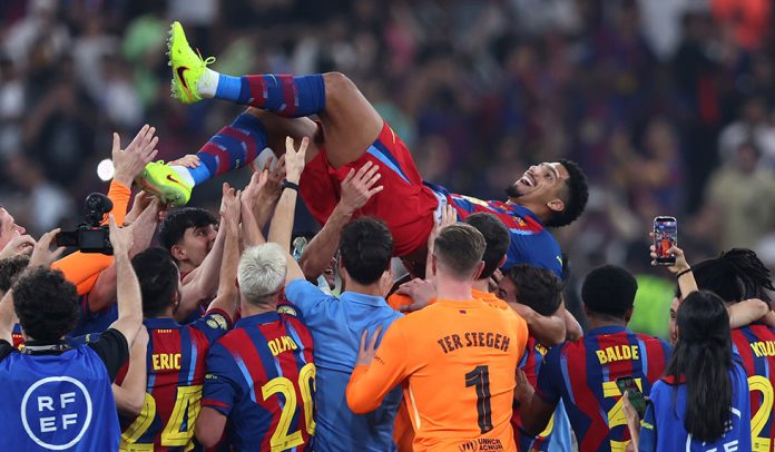 FC Barcelona v Real Madrid: Spanish Super Cup