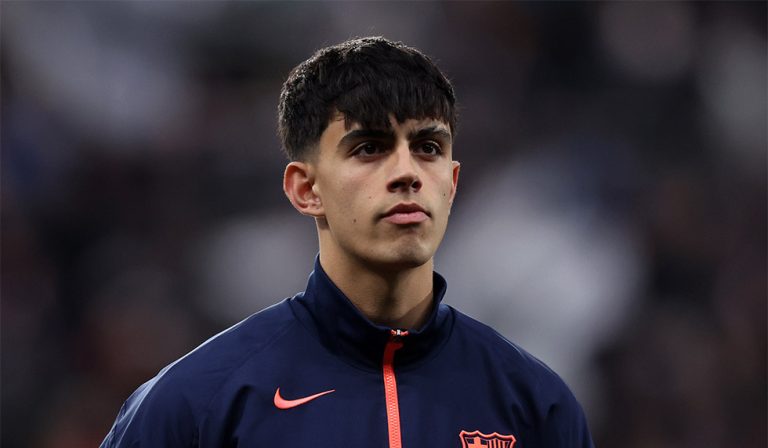 Barcelona vermeldet Bernal-Ausfall – Entwarnung bei Araújo