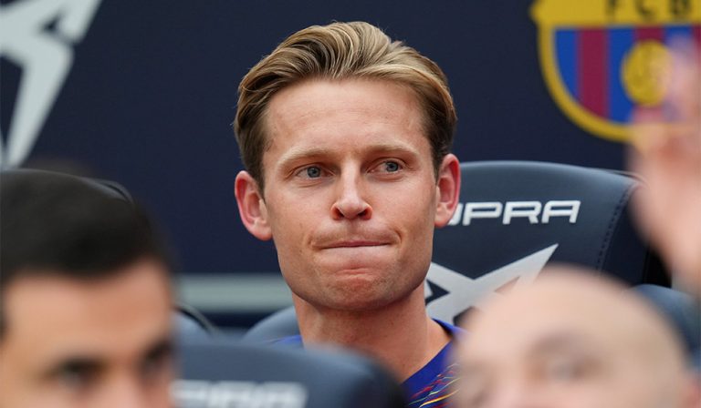 Knie-Alarm: Droht Frenkie de Jong eine mehrmonatige Pause?